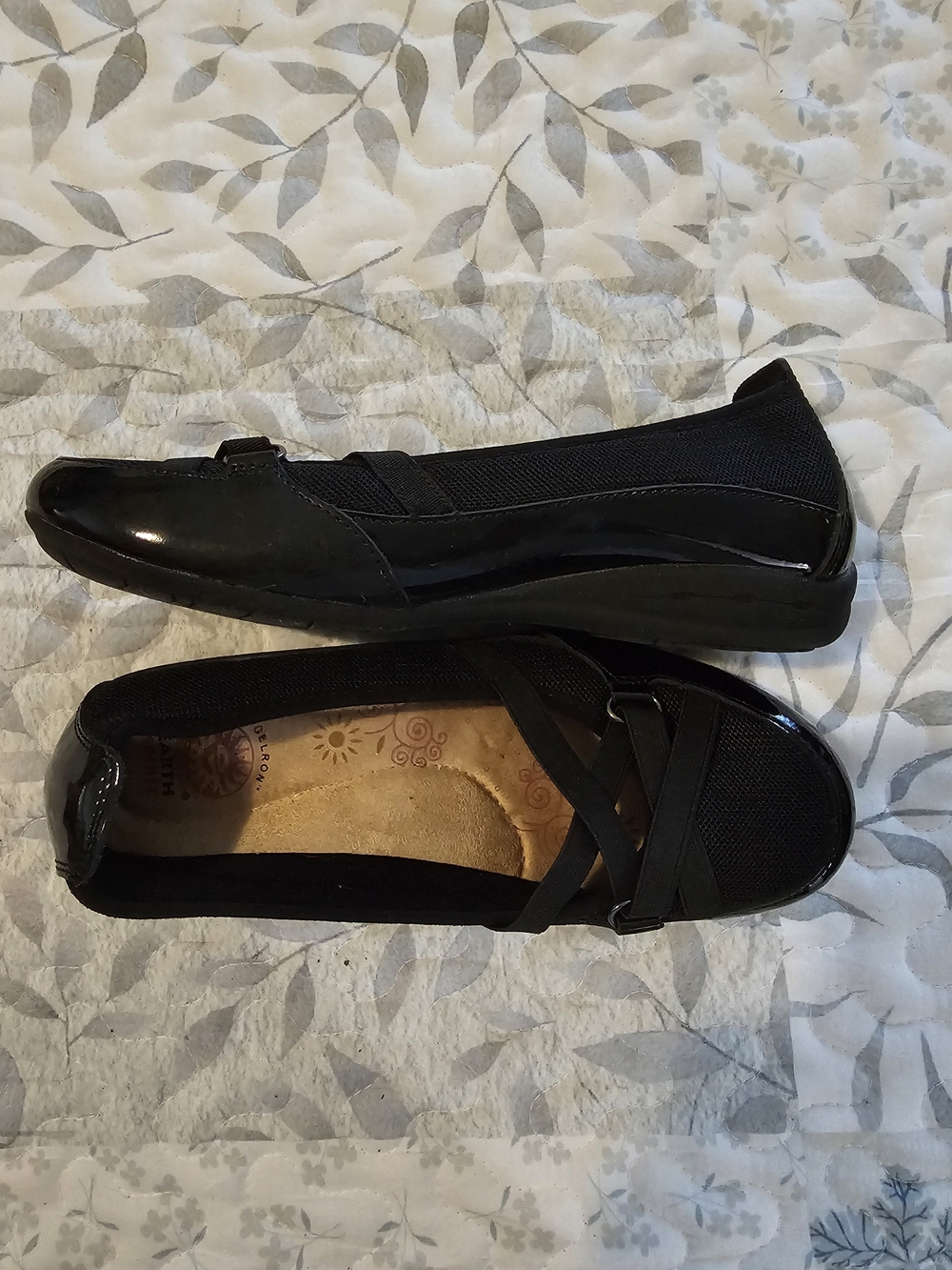 Women’s Black Slip-On Comfort Flats
